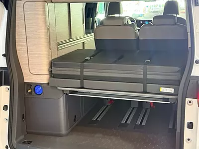 VOLKSWAGEN CALIFORNIA