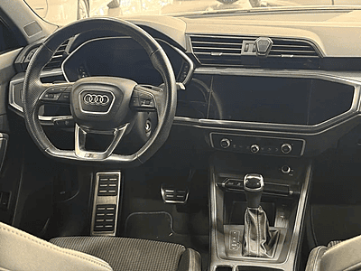 AUDI Q3 SPORTBACK Black Line AUDI Q3 SPORTBACK Black Line