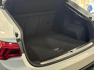 AUDI Q3 SPORTBACK Black Line AUDI Q3 SPORTBACK Black Line