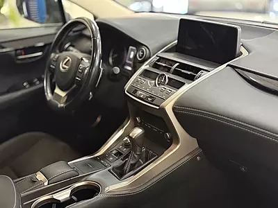 LEXUS NX300h