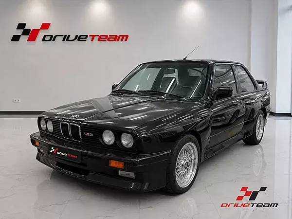 BMW M3 E30 BMW M3 E30
