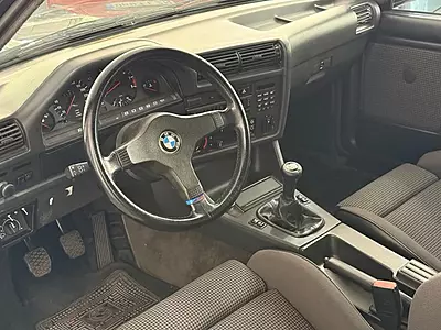 BMW M3 E30 BMW M3 E30