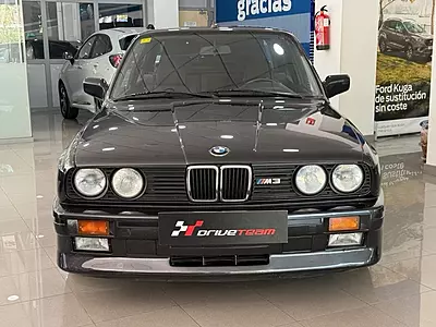 BMW M3 E30 BMW M3 E30