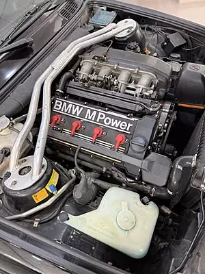 BMW M3 e30 Sport Evolution BMW M3 e30 Sport Evolution