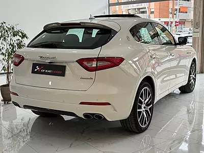 MASERATI LEVANTE V6 MASERATI LEVANTE V6