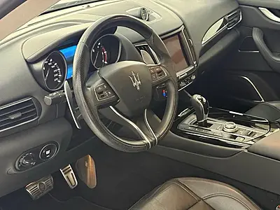 MASERATI LEVANTE V6 MASERATI LEVANTE V6