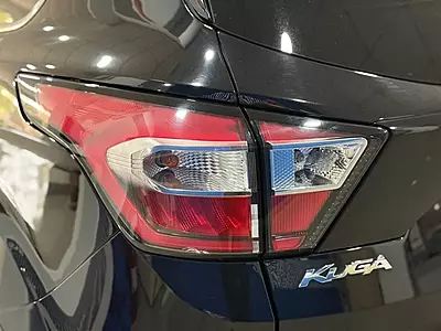 FORD KUGA 20TDCI TITANIUM FORD KUGA 20TDCI TITANIUM