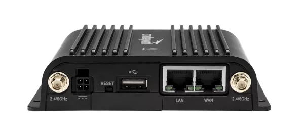 Cradlepoint – MAA1-0900600M-EA - IBR900 router with WiFi incl. 1 year NetCloud plan - UK, EU, UAE, SA, ZA