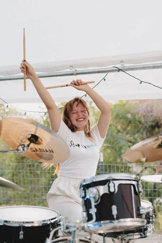 Girls Art and Music Camp in California