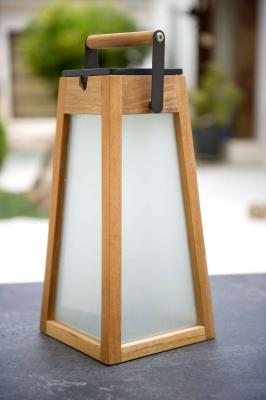 LES JARDINS - Lampe solaire Tecka - 500 lumens