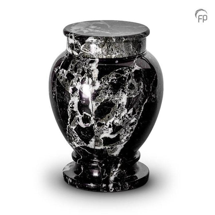 SU 6781 Marmeren urn SU 6781 Marmeren urn