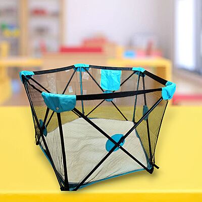 ДЕТСКИ КЪТ Сгъваема петоъгълна кошара + Kилимче за игра ДЕТСКИ КЪТ Сгъваема петоъгълна кошара + Kилимче за игра