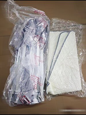 ДЕТСКИ КЪТ Сгъваема шестоъгълна кошара + килимче за игра ДЕТСКИ КЪТ Сгъваема шестоъгълна кошара + килимче за игра