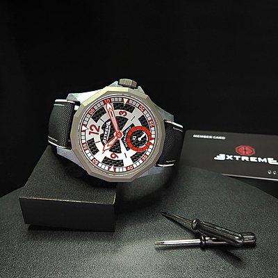 X1-0014 - Grey/Red X1-0014 - Grey/Red